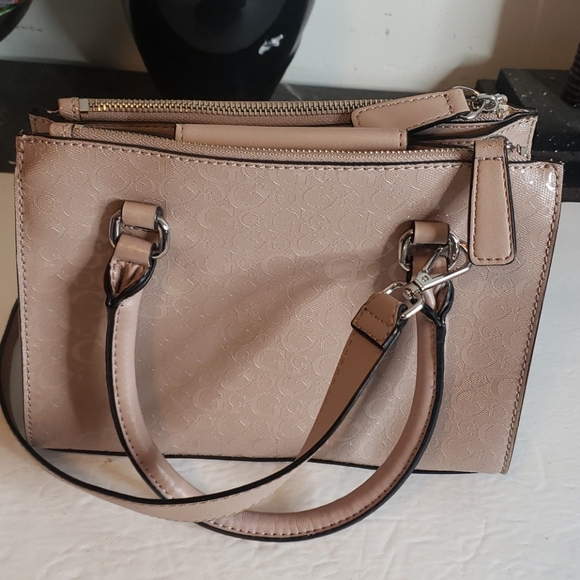 Guess Beige Cream Shoulder Bag - Picture 4 of 10